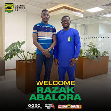 Bombshell: Four New Asante Kotoko SC Players Allegedly Signed By Management Members 3 download 13