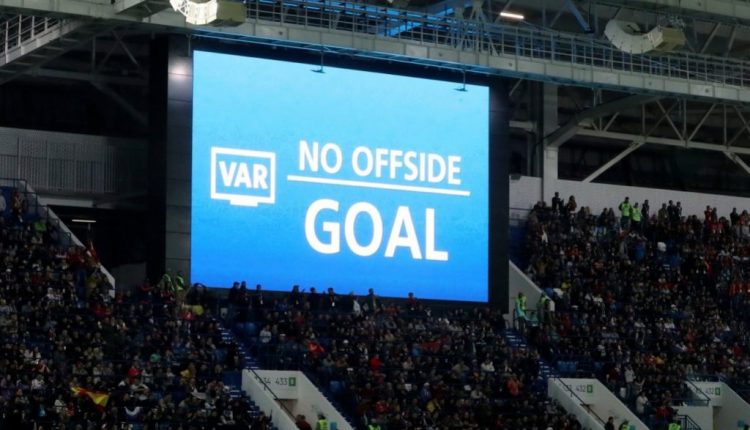 VAR