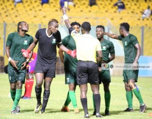 Bawa Martey Referee Maxwell Owusu 650x509 1
